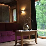 安托诺湖小屋酒店 米苏丽娜
