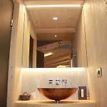安托诺湖小屋酒店 2*