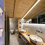 安托诺湖小屋酒店 酒店