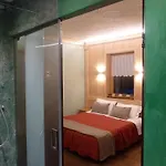 安托诺湖小屋酒店